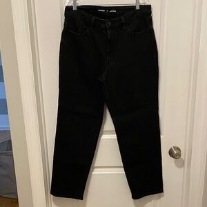 Old Navy Women's Wow Loose Black Straight Leg Jeans
Size 14